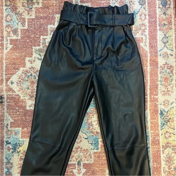 H&M HIGH-WAIST FAUX-LEATHER PANTS SIZE 2
WITH BELT - Picture 1 of 7